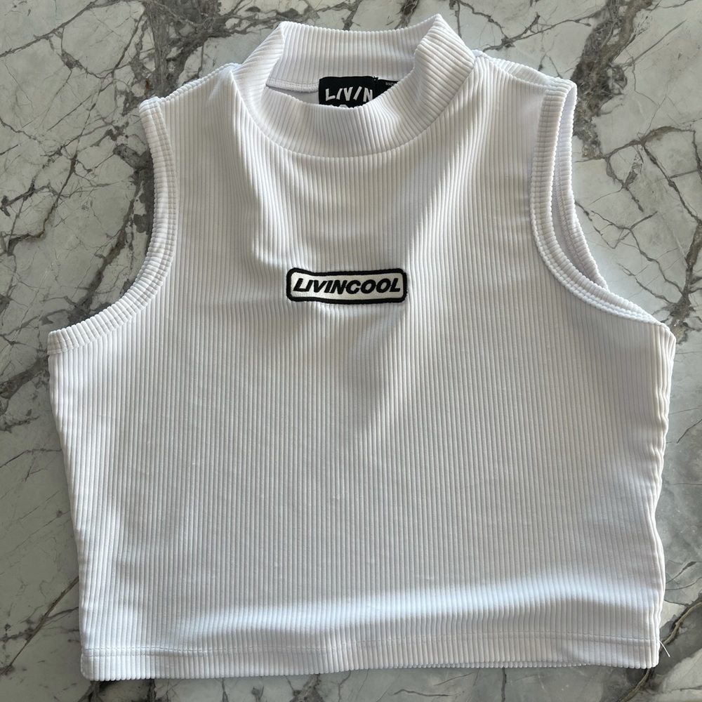 Livin Cool Slick patch Mock top